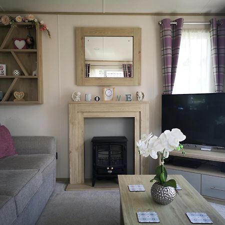 Lake Escape - Hoburne Cotswolds South Cerney Kamer foto